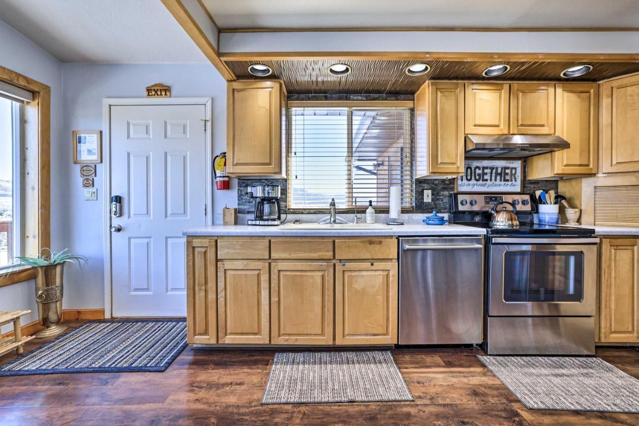 Stunning Utah Home About 30 Mi To Zion Natl Park Apple Valley Zewnętrze zdjęcie
